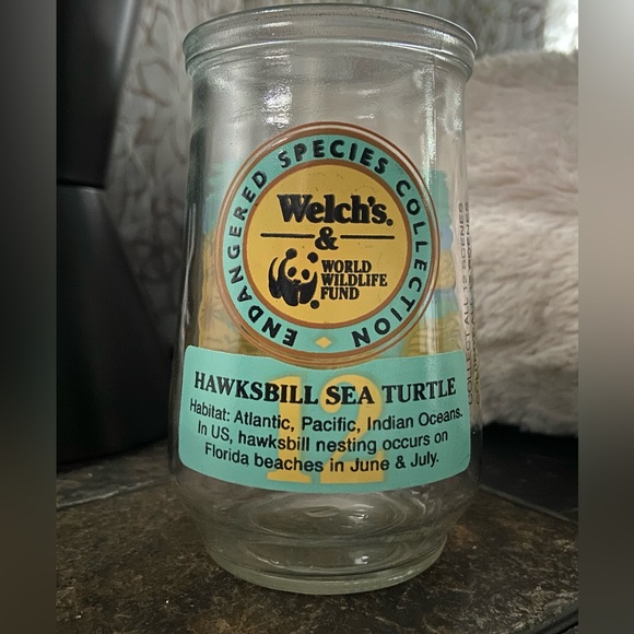 Vintage 90s Welch’s World Wildlife Fund Collector Jar. 4”tall. Perfect graphics. - Picture 2 of 8